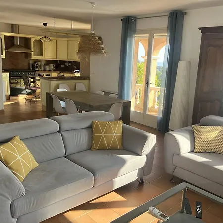 Villa Moderne 3 Avec Piscine Et Climatisation - Fr-1-768-131