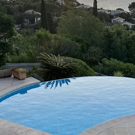 Moderne 3 Avec Piscine Et Climatisation - Fr-1-768-131
